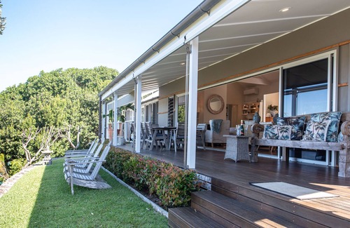 Sunshine Beach House | Hamptons Style Absolute Beachfront House in Noosa, Sunshine Beach