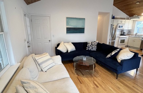 East Quogue House | Hamptons Waterfront house with Private Dock