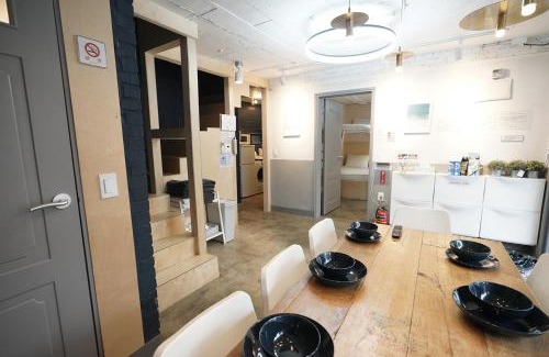 Mapo Villa | HAN HOUSE Rooftop 4br and 3bath BBQ