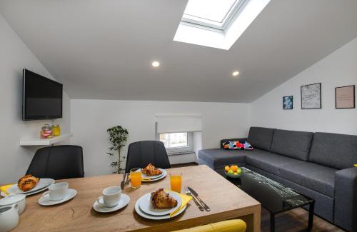 Pula Apartment | Hana - attic apartment in city center