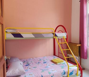 Kampung Telaga Mengkudu House | Hana Homestay Kolam Terengganu