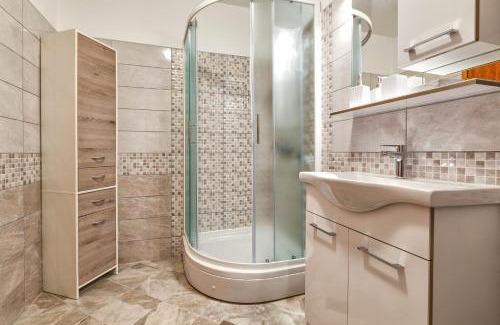 Cove Murtar Apartment | Hana