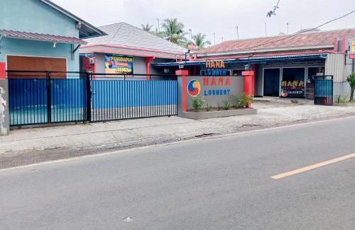 Anyer Hotel | Hana Losmen RedPartner
