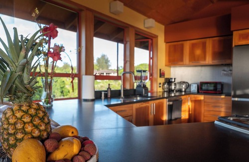 Princeville Villa | Hanalei Bay View Retreat - An Artistic home overlooking Hanalei Bay