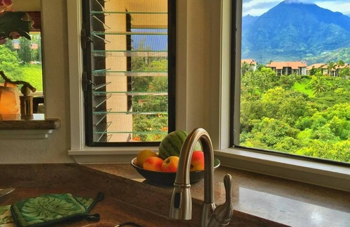 Princeville House | Hanalei Bay Villas #12, Waterfall and Ocean Views, walk to beach and One Hotel
