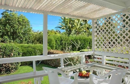 Hanalei House | Hanalei Hideaway, walk to picturesque Hanalei Bay!