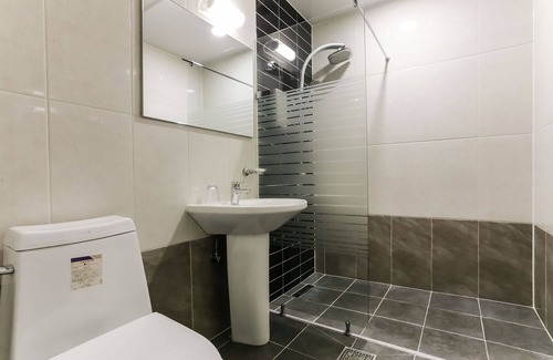 Hanam Hotel | Hanam Baro Hotel