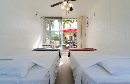 Aka Bed & Breakfast | Hanamuro Inn Aka Island