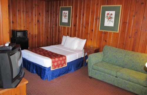 Hancock Hotel | Hancock Motel