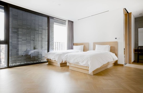 Sangdo-dong Hotel | Handpicked Hotel & Collections