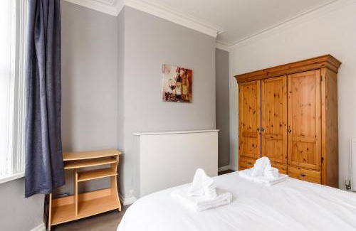 Newport Apartment | Handpost Lodge