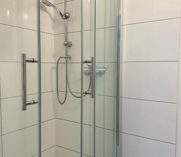 Ortslage Trotha Apartment | Handwerkerwohnung "Daniel" inklusive Stellplatz