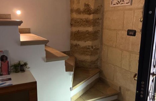 Brindisi Histotic Center House | Handy Home