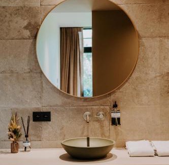 Gutschoven Bed & Breakfast | Hangar C gastensuites