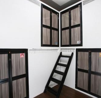 Kampung Sungai Nibong Hotel | HangoutSpacez Queensbay at Bayan Lepas Penang