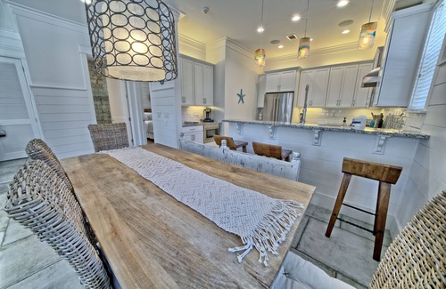 Inlet Beach House | Hangtime Inlet Beach/Rosemary Beach Private Beach Access June 28 week now avail