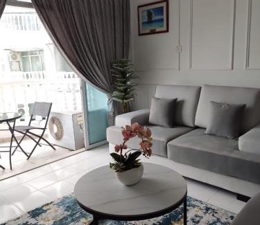 Tanjung Kling Apartment | Hanizz Vacation Home
