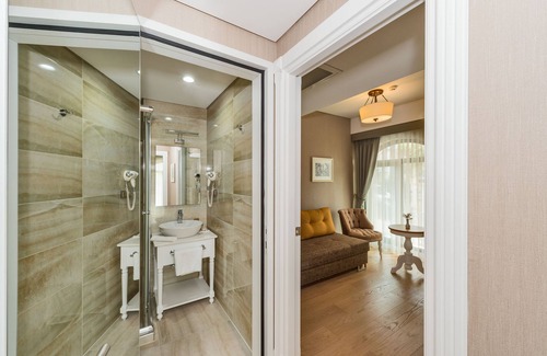 Topkapi Hotel | Hanna Hotel