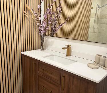 Canoga Park House | Hanna's Corner