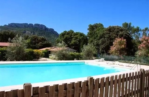 Buis-les-Baronnies Ski Chalet | Hannibal's Fountain * - Chalet (2 bedrooms, 30m²), terrace 4 people