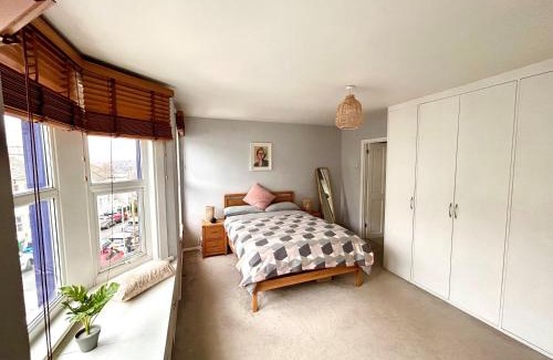 Brighton House | Hanover House