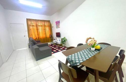 Durian Tunggal House | Hanz Homestay Melaka- Muslim Homestay 2