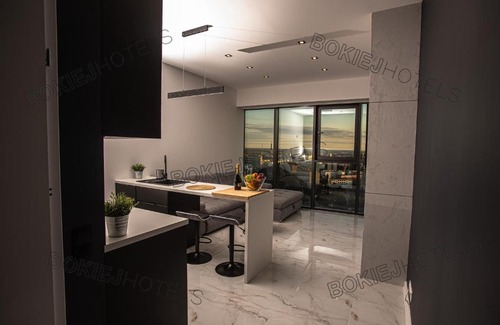 West Pomeranian Voivodeship Apartment | Hanza Tower - BokiejHotels, City View, 16th floor