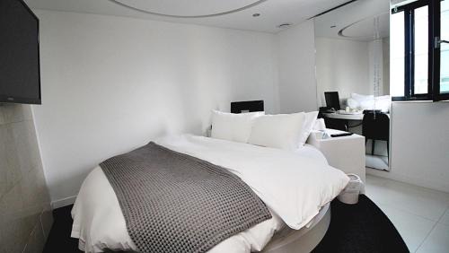 Hapjeong-dong Hotel | Hapjeong Circle Hotel