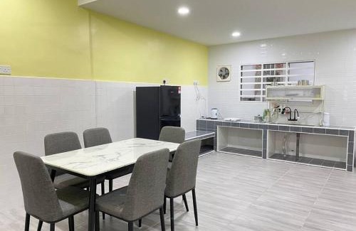 Kampung Chamang House | Happi Homestay@Taman Saga