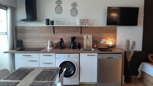 La Cote Radieuse Apartment | Happy 7