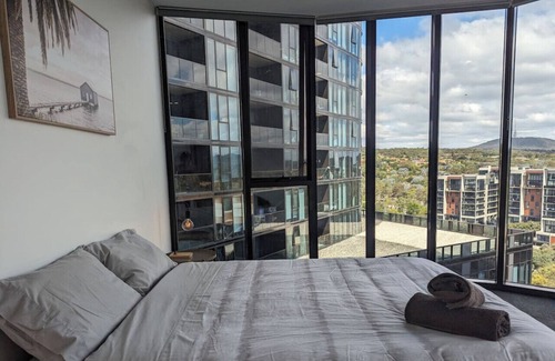Belconnen Apartment | Happy at High Society! @Belconnen