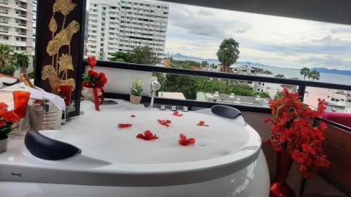 Jomtien Hotel | Happy Beach Jomtien Guesthouse