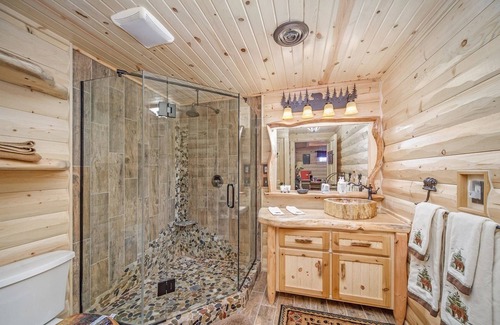 Harbor Springs Bed & Breakfast | Happy Days and Nights - Bear's Den