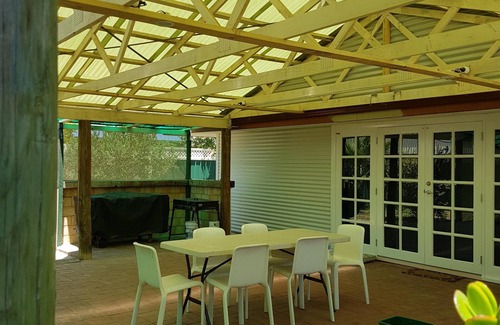 Leeman House | Happy Daze Beach House