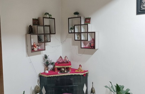 Greater Noida Villa | Happy Feet located at a green lush location at just 15 mins away from Expo Mart