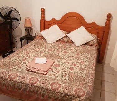 Hordley House | Happy Grove Lodge