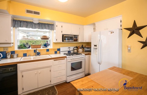 Eastside Santa Cruz House | Happy Harbor