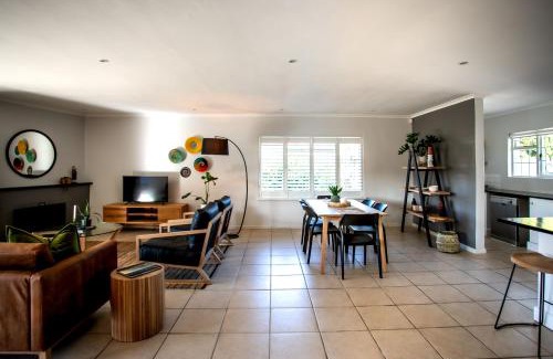 Hermanus House | Happy Hideaway