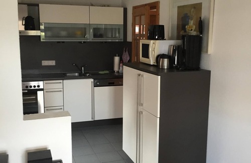 Rysum Cottage | Happy holidays in restored Bauernkate