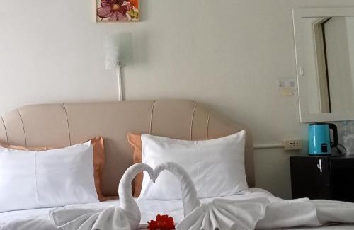 Ban Phe House | Happy Home Guest House