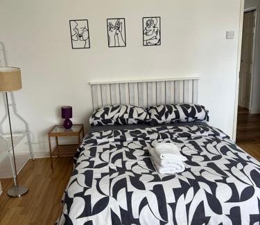 Tulse Hill House | Happy Homestay London