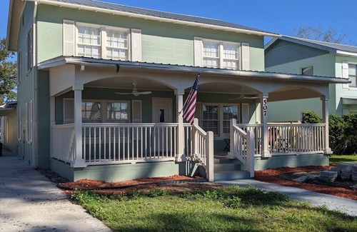 Port St. Joe House | Happy Hour (#1) Pet Friendly Apt in Downtown Port St Joe