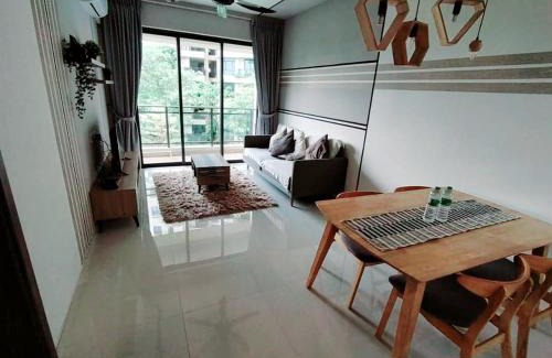 Gelang Patah Apartment | Happy House, Starview Bay, Free WiFi, Forestcity