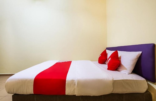 Banting Hotel | Happy Inn Hotel