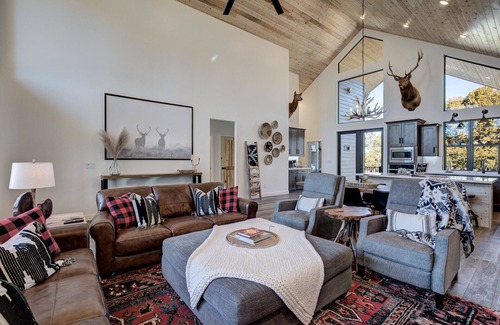 Happy Jack Cabin | Happy Jacks Newest Luxury Rental !