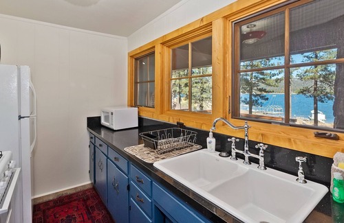 Big Bear Lake House | Happy Lake Cottage by Destination Big Bear : Rare Vintage Lakefront with Serene Lake Views and Rustic Charm!