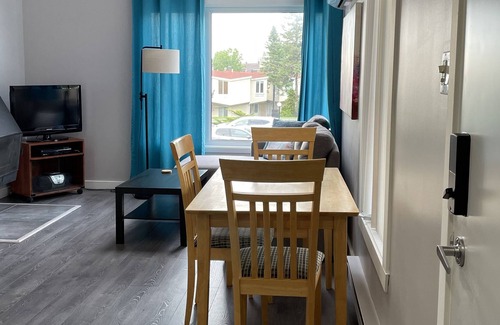 Beaupre Condo | Happy mont Ste-Anne, RÉNOVÉ, parc aquatique GRATUIT