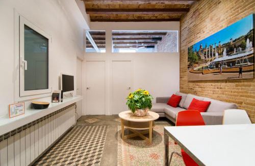 Sants-Montjuic Apartment | Happy People Plaza España Apartments