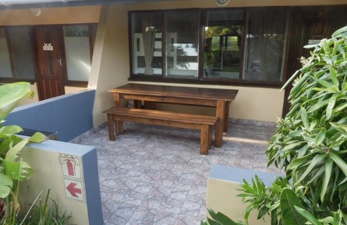 St. Lucia Apartment | HAPPY PLACE @ 3