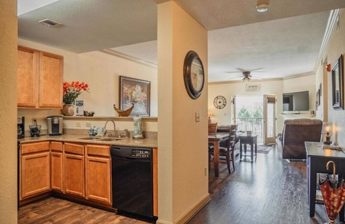Pigeon Forge Condo | Happy Place - Unit 3207 - FREE Attraction Ticket with EACH night Stay Including Dollywood